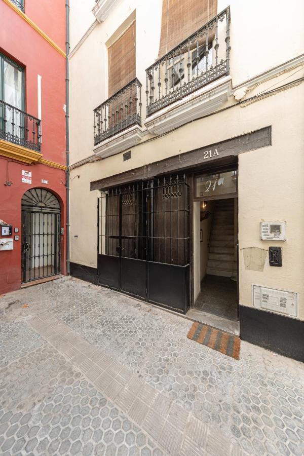 Revuelta'S Home Sevilla Exterior foto